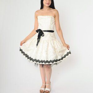 Vintage 90s Strapless Prom Dress Jessica McClintock Ivory White Floral Jacquard